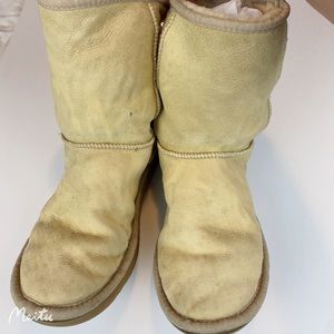 Ugg Yellow Boots Size: 9W